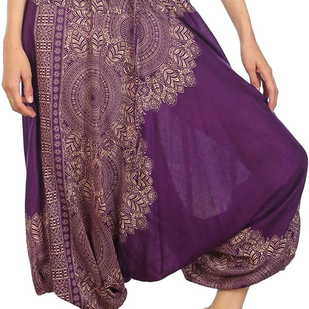 Size (XL)  LOFBAZ Peacock Purple Light Weight Women's Yoga Se
